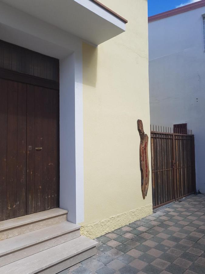 B&B Casa Alessandro 斯卡莱阿 外观 照片